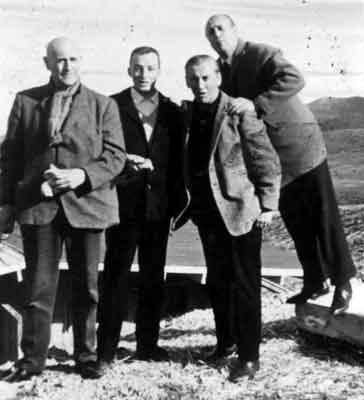 Domingo su hermano Jose y amigos